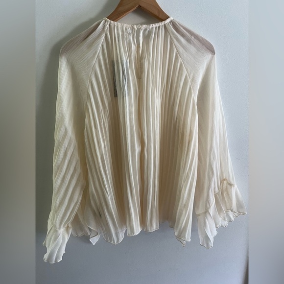 Ultra Pink XL Blouse Sheer Flutter Sleeve Cream - Picture 2 of 8